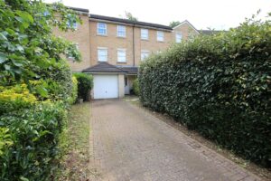 Auctioneers Way, Northampton