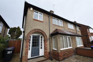 Birchfield Road East, Abington