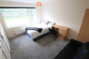 Hunsbarrow Road, Northampton