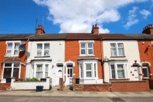 Rothersthorpe Road, Far Cotton, Northampton